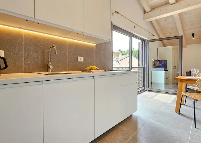 Carla * Novigrad Istria