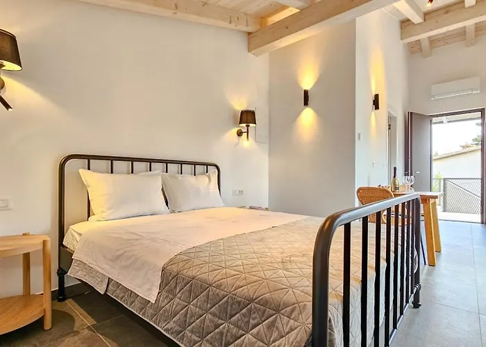 Carla * Novigrad Istria