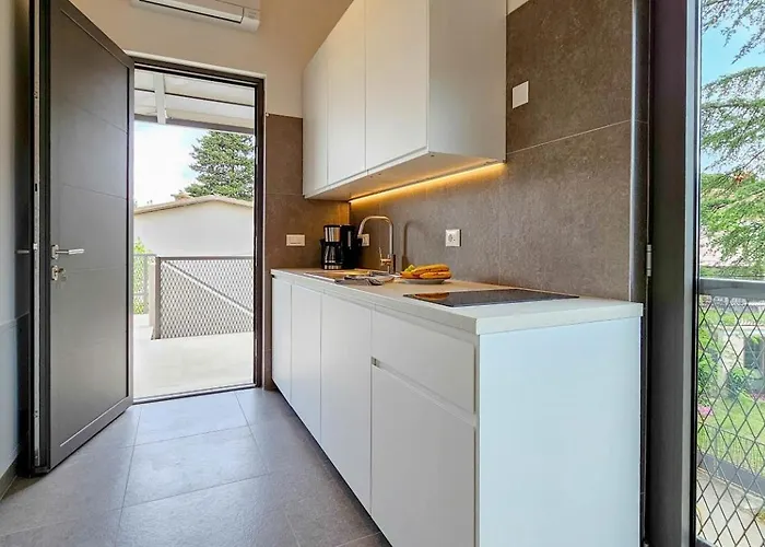 Carla * Novigrad Istria